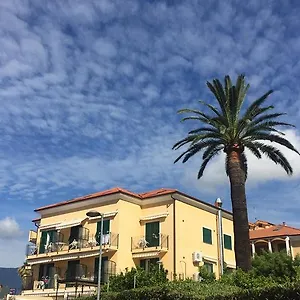 Ada 3* Borgio Verezzi